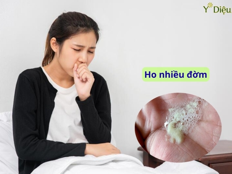 Ho khó thở thường đi kèm với có đờm.